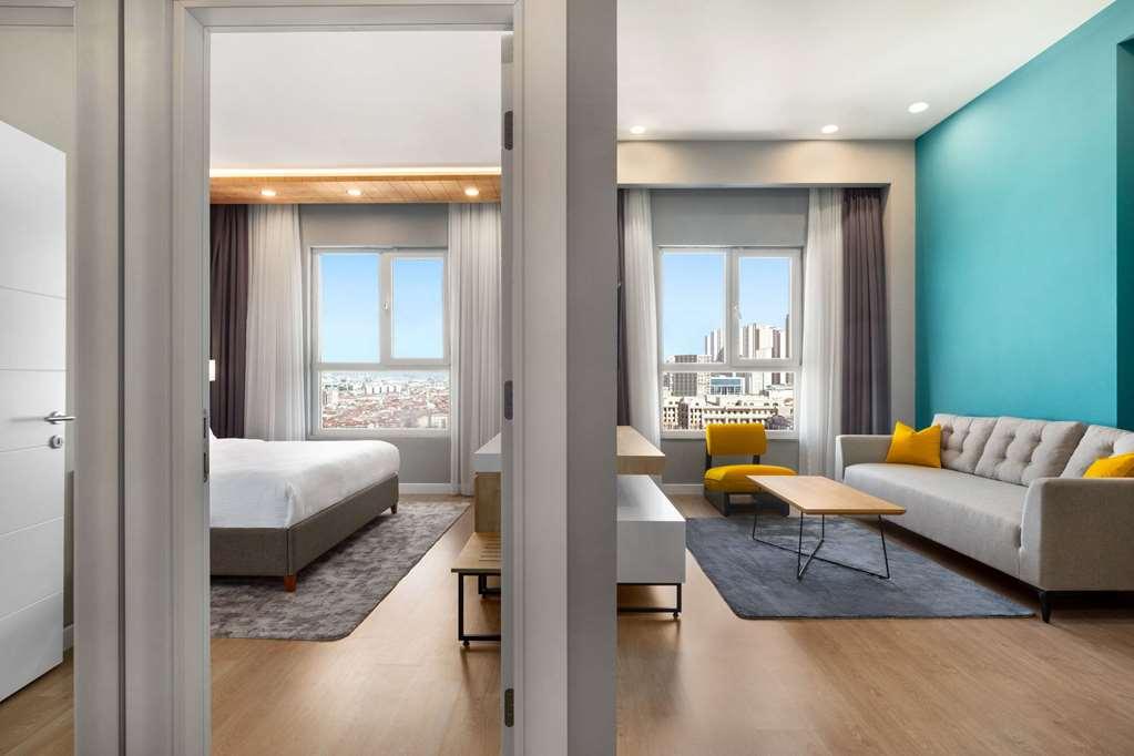 Days Inn & Suites By Wyndham Esenyurt 伊斯坦布尔 客房 照片