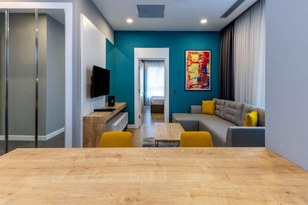 Days Inn & Suites By Wyndham Esenyurt 伊斯坦布尔 客房 照片