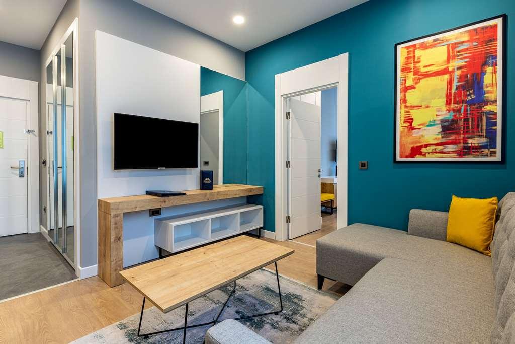 Days Inn & Suites By Wyndham Esenyurt 伊斯坦布尔 客房 照片