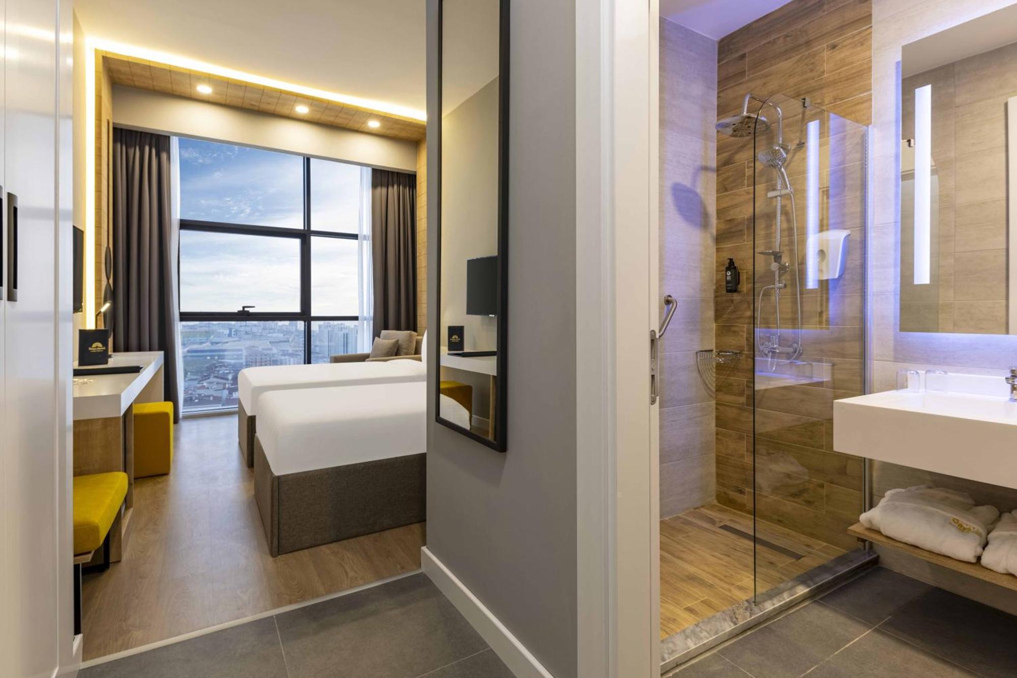 Days Inn & Suites By Wyndham Esenyurt 伊斯坦布尔 外观 照片