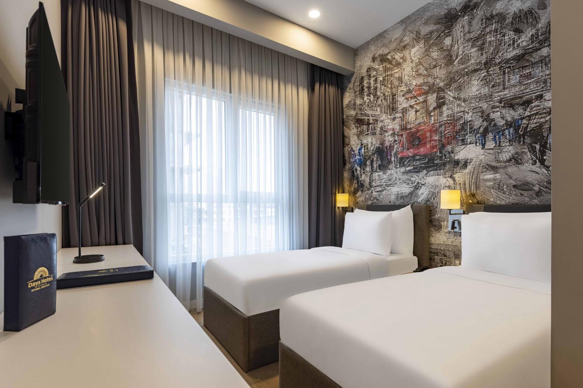 Days Inn & Suites By Wyndham Esenyurt 伊斯坦布尔 外观 照片