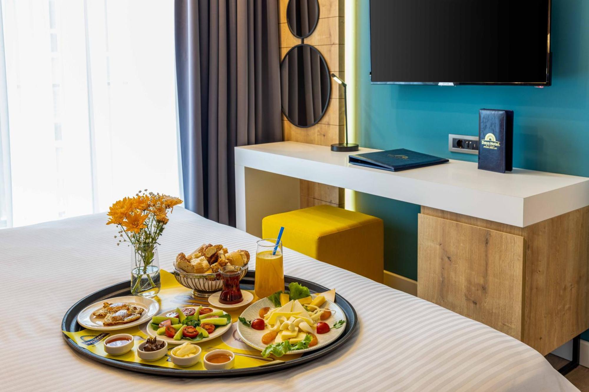Days Inn & Suites By Wyndham Esenyurt 伊斯坦布尔 外观 照片