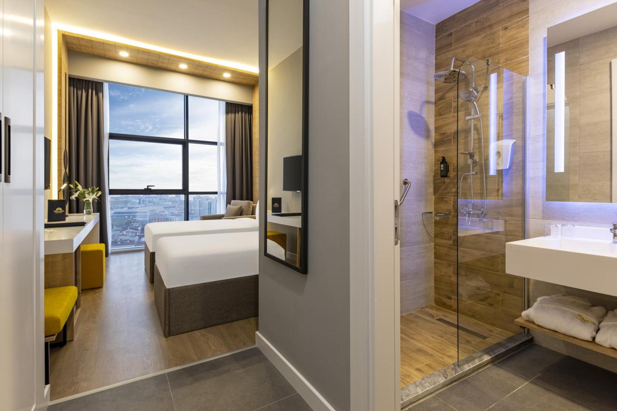 Days Inn & Suites By Wyndham Esenyurt 伊斯坦布尔 外观 照片